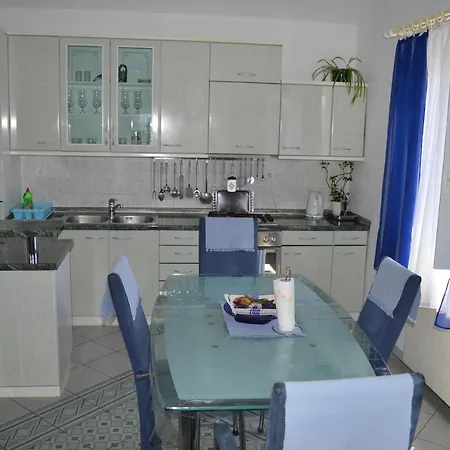 Goga Apartmán *
